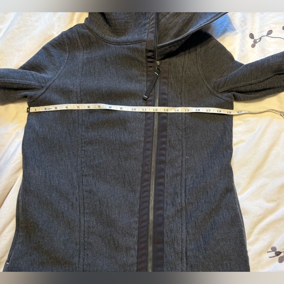 Lululemon Athletica Virasana Blanket Wrap Coat - Picture 17 of 17